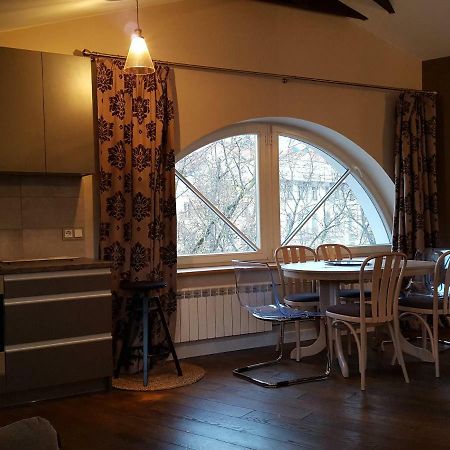 City Dawn Gate Apartment فيلنيوس المظهر الخارجي الصورة