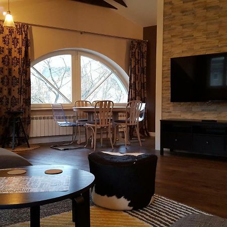 City Dawn Gate Apartment فيلنيوس المظهر الخارجي الصورة