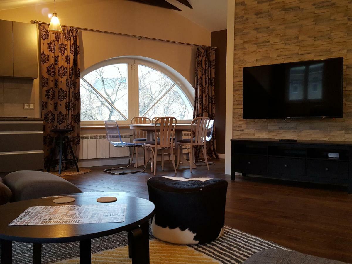 City Dawn Gate Apartment فيلنيوس المظهر الخارجي الصورة